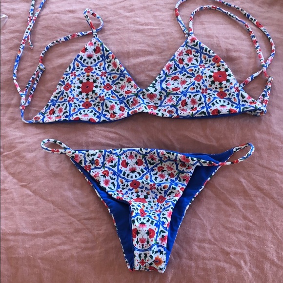 Storm Swimwear Floral Bikini Medium - Picture 3 of 5
